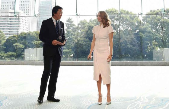 Amanda Seyfried; Keiichi Fujii
